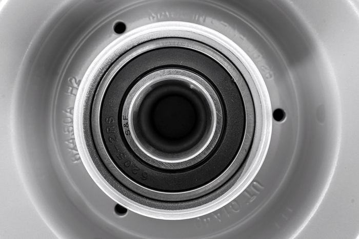 UNITRAILER steel rim 4.5Ax6"H2 3x96 with bearings 6205-2RS